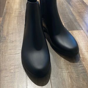 Rain boots, size 11.  Black rubber.